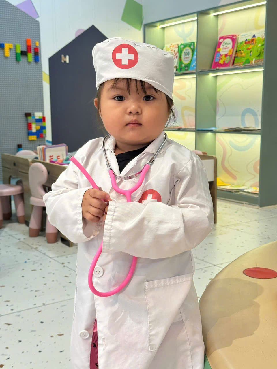 Bé Thiên Kim 5